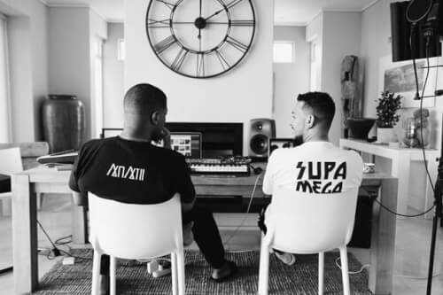 AKA X Anatii