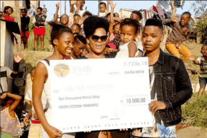 Zodwa Wabantu donates R10 000