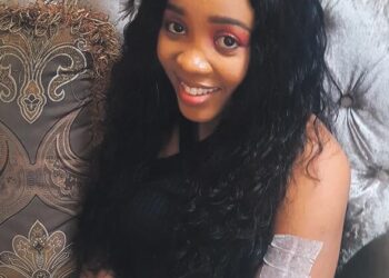 Sbahle Mpisane at home