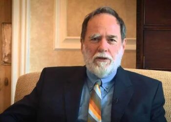 Nicky Oppenheimer the richest man in South Africa