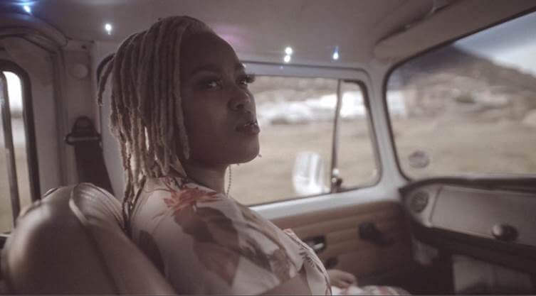Msaki “Born In A Taxi” music video