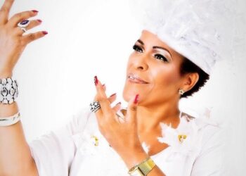 Deborah Fraser Dies
