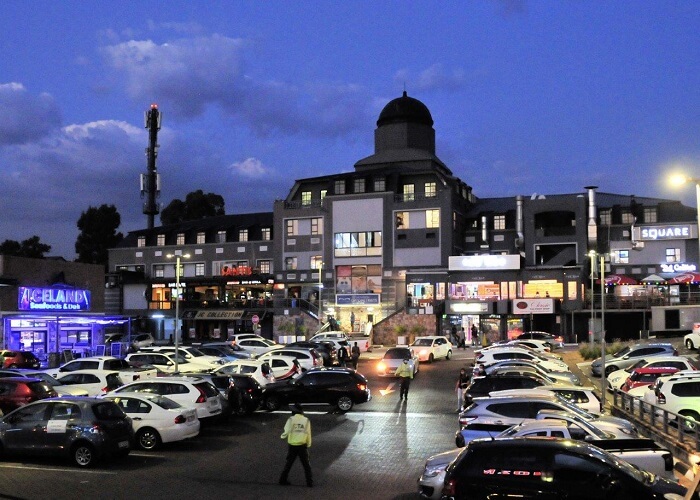 Sunninghill The Square Shopping Centre