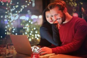 Online Business for Holiday Shoppers