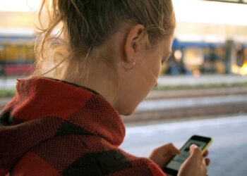 How to Track a Phone Number in South Africa