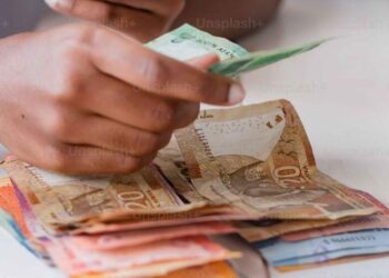 How to Make Money Online in South Africa As A Teenager