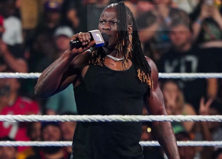 Ron Killings Ends ‘R‑Truth’ Persona on WWE Raw